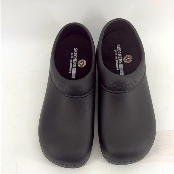 Skechers Black Slip-On Clogs - Picture 1 of 5